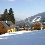 Huettendorf 샬레 슈라드밍
